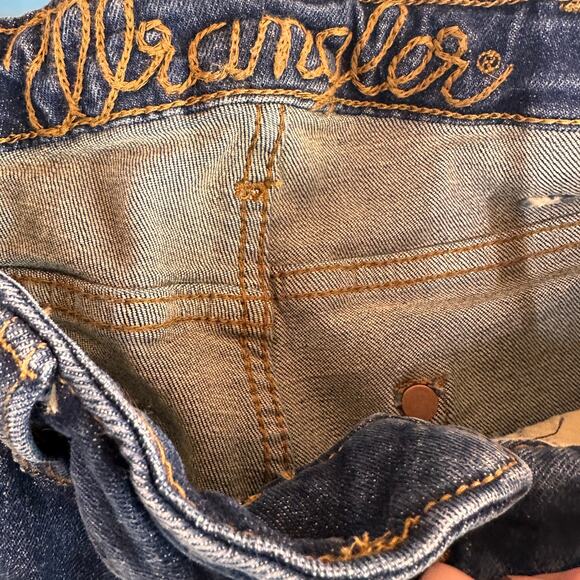 Wranglers Women's High-Rise Slim Boot Bootcut Jeans Size 27 - Picture 6 of 8